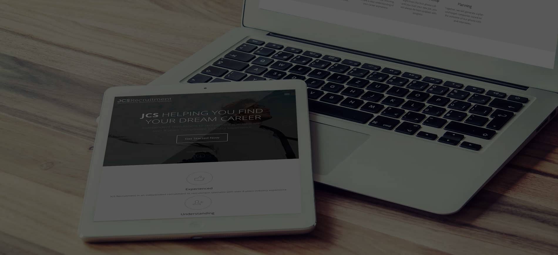 你们觉得响应式好呢，还是手机和PC端分开来写？